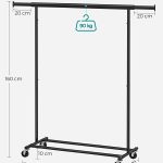 metalni polici za obleka