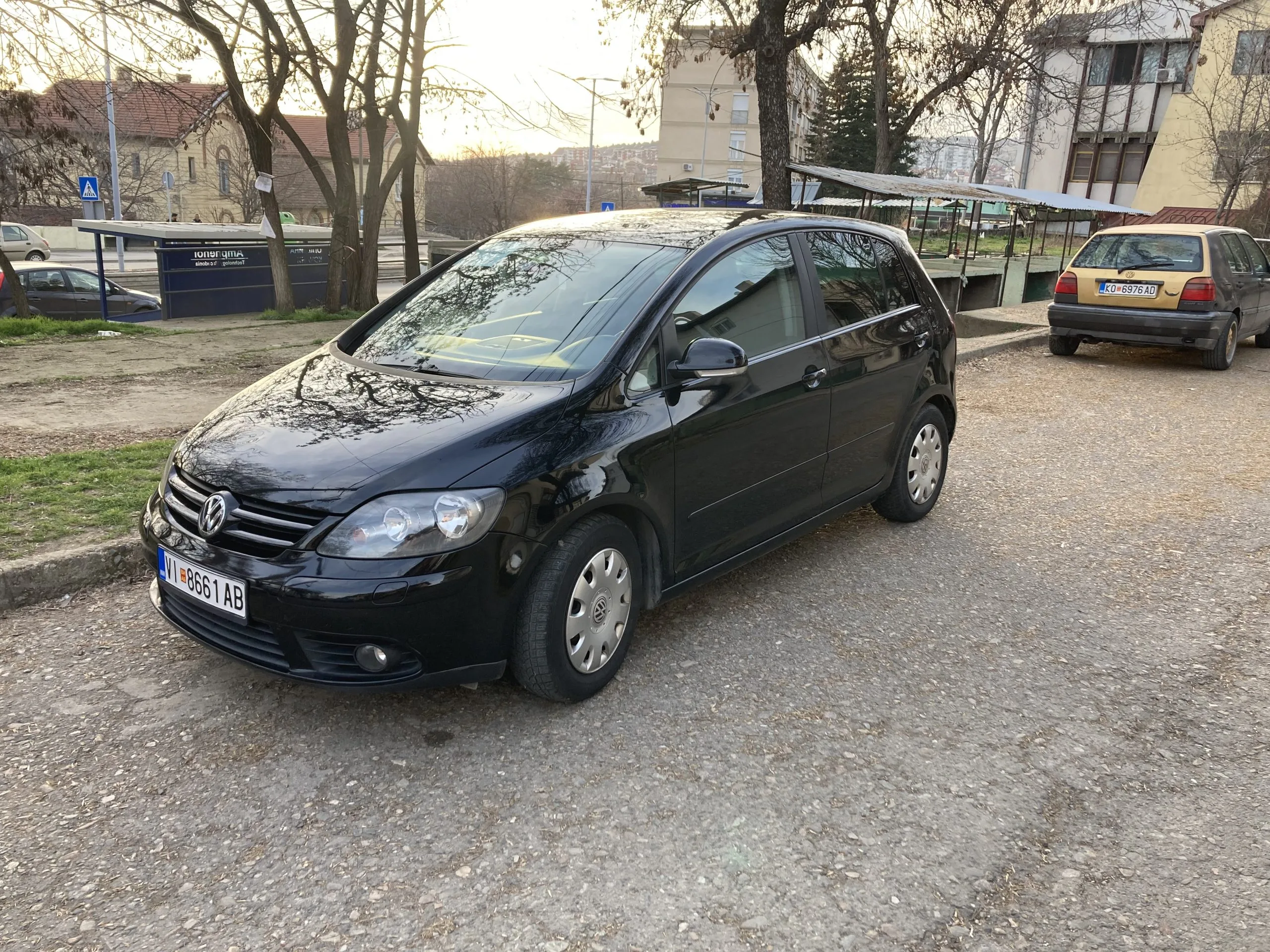se prodava hitno - Image 1
