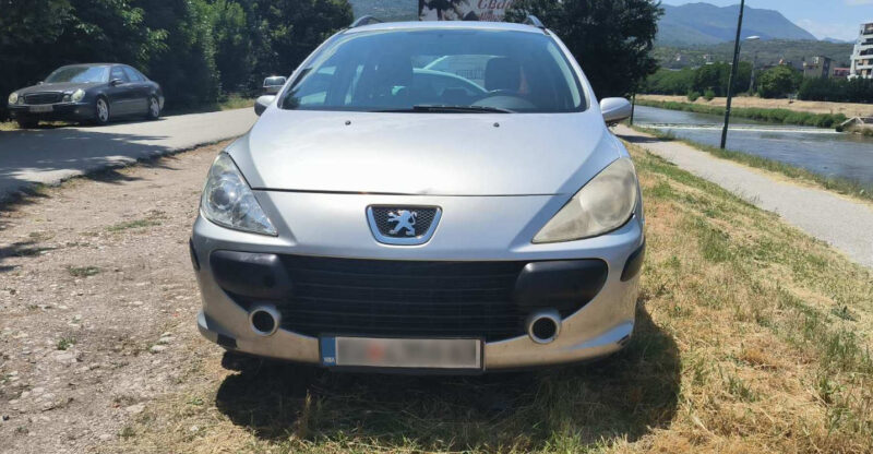 Peugeot 307 SW 1.6 HDi 2007 - Image 13