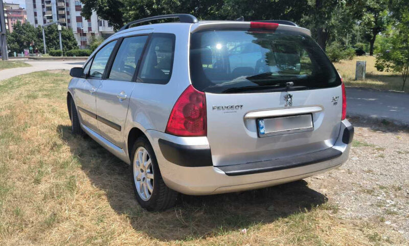 Peugeot 307 SW 1.6 HDi 2007 - Image 12