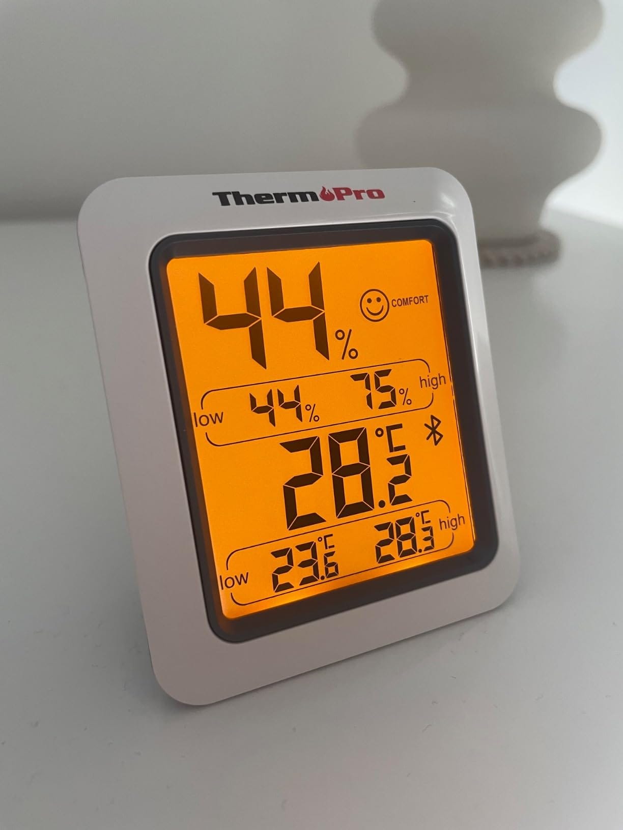 Смарт хигрометар‑термометар ThermoPro TP350 photo review