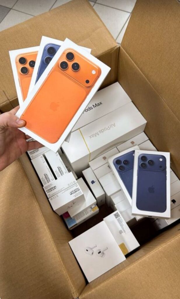 Apple IPhone 17 Pro Max 256GB UNLOCKED