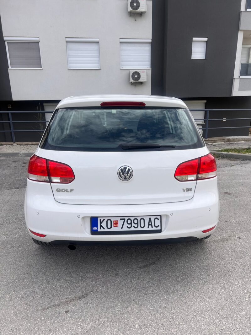 Volkswagen Golf 6 1.6 TDI 2010 Одлична состојба - Image 7