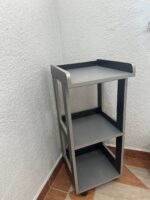 Се продава комплет мебел за фризерски/козметички салон - Image 4
