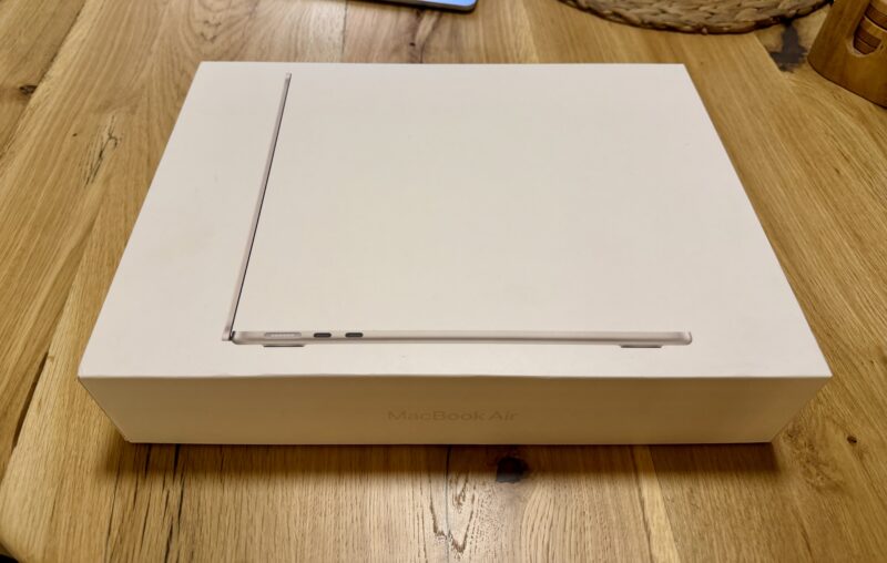 Apple MacBook Air M2 2022 / 8GB / 256GB SSD / Battery 93% - Image 4