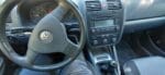 Се продава Volkswagen Golf 5, 2004 година, 1.9 TDI дизел мотор. Автомобилот е во солидна состојба, редовно одржуван и е погоден за секојдневно возење. 📞 За повеќе информации и договор околу гледање, пишете/јавете се на 070692999. - Image 2