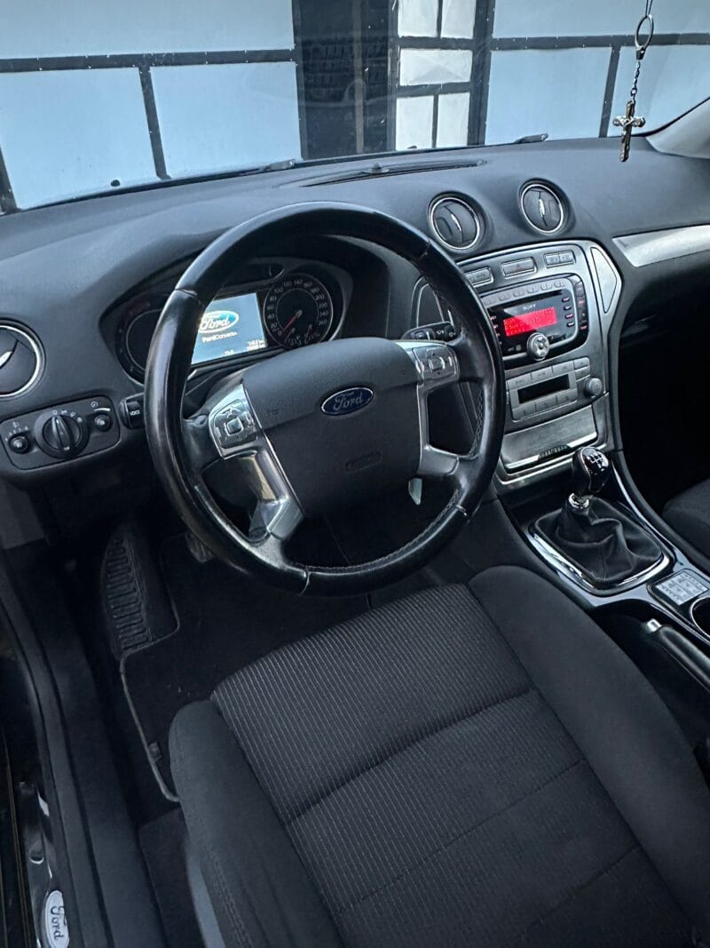 Ford Mondeo 2.0 140кс Titanium - Image 13