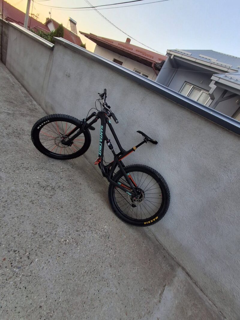 SE PRODAVA SANTA CRUZ HIGHTOWER CC - Image 3