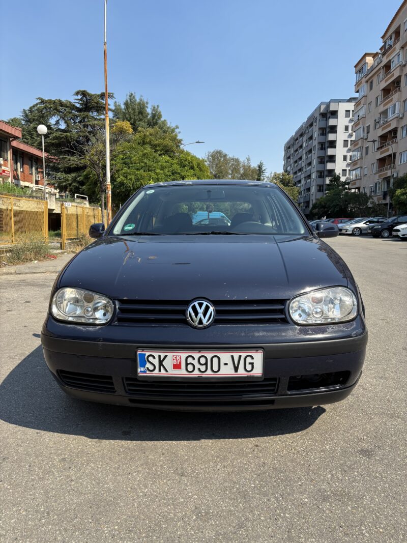Golf 4 -1.4 benzin /plin Cena 1700 evra - Image 2