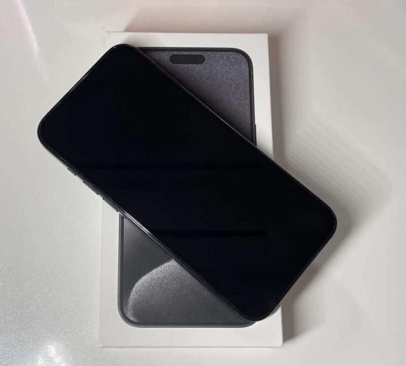 Се продава iPhone 15 Pro Max - 256GB - Image 4